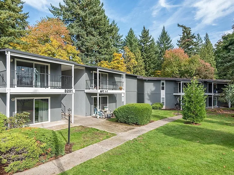 Cedar Lane — Photo 22
