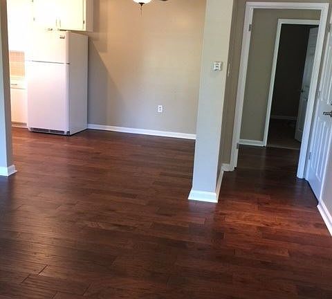 4th image of 334 Camille Ct APT A
