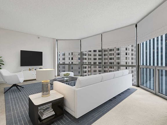 5th image of 222 N Columbus Dr APT 1801