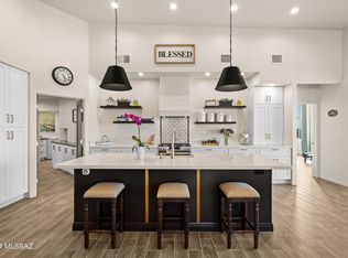 13123 E Molokai Ln, Vail, AZ 85641