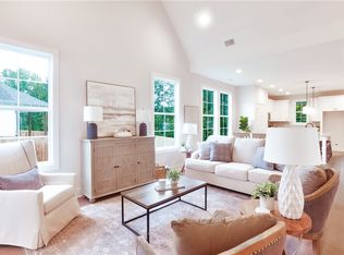561 Cedarbrook Dr, Auburn, AL 36830