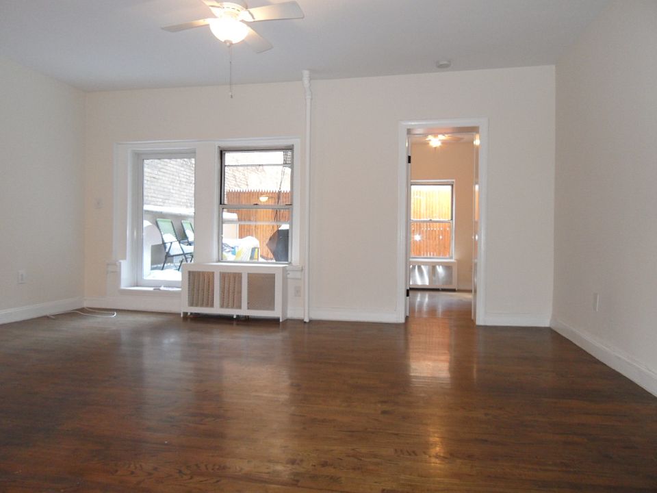 1st image of 238 W 72nd St APT 2R