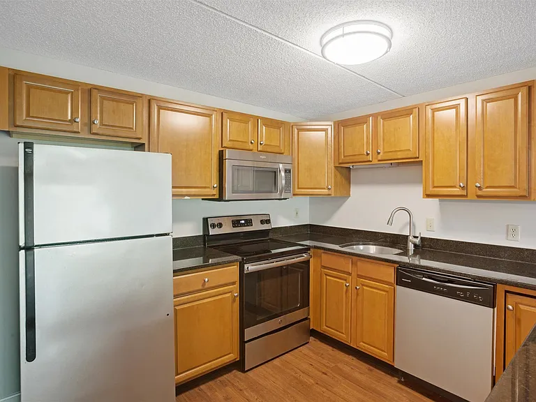 Andover Place Apartment Homes — Photo 9