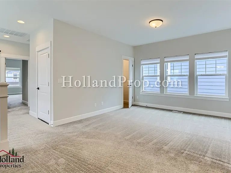 7045 SE Genrosa St — Photo 16
