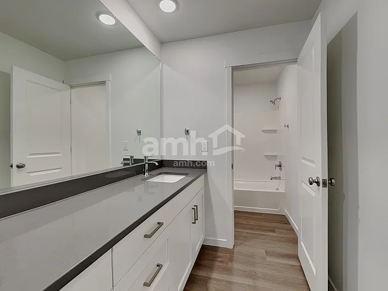 330 N Addison Way — Photo 15