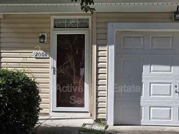 3rd image of 2008 Paramont Ave