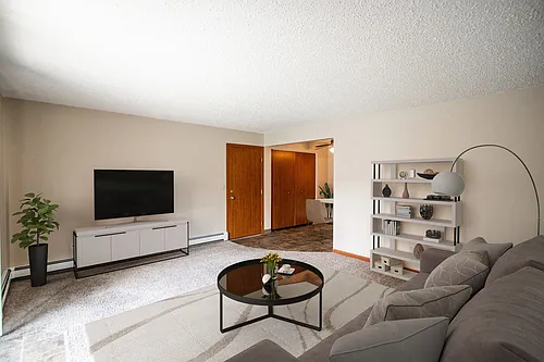 Eastbrook Apartments Photo 1