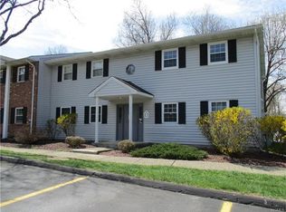 4 Locust Ct APT B, Fishkill, NY 12524