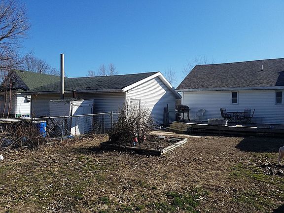 2nd image of 506 Park St