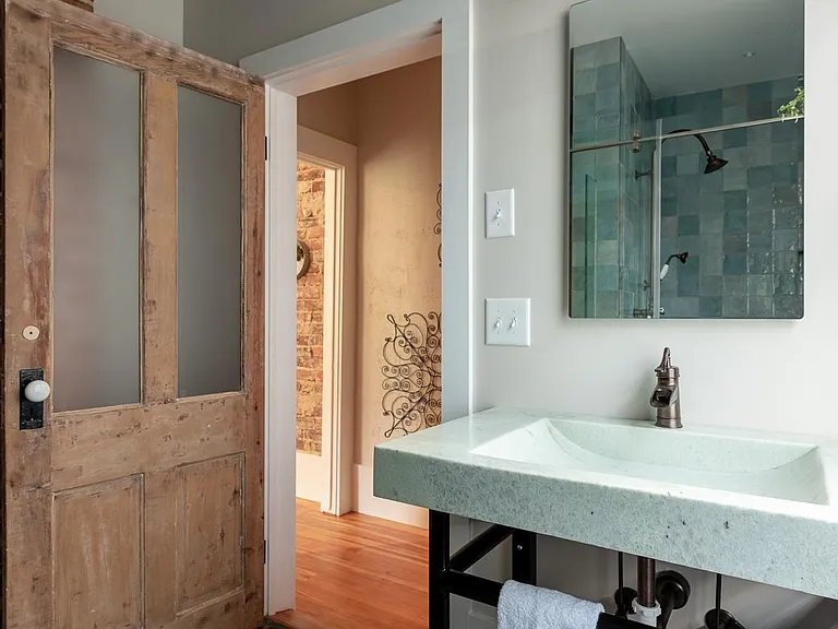 829 Belmont Ave #4 — Photo 10
