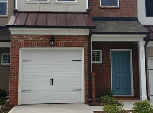 906 Talbot Pl, Durham, NC 27703