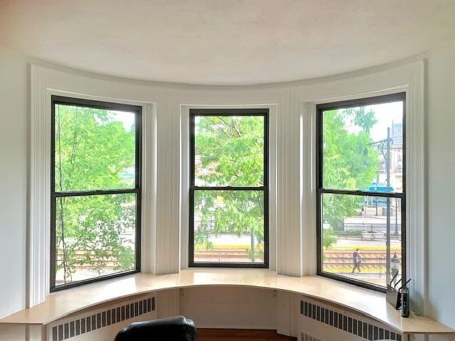 2 bed, 1.0 bath, 1000 sqft, $3,400 — Photo 3