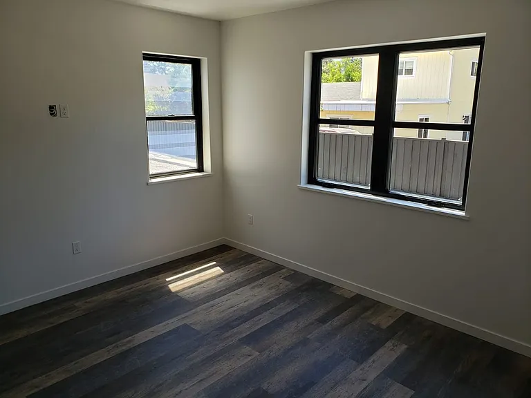 632 McCorkle Ave — Photo 4