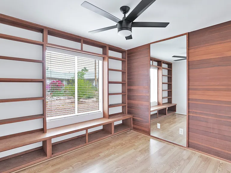 10440 E Becker Ln — Photo 25
