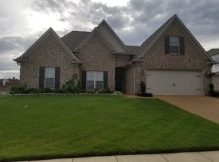 4795 Spike Ln, Horn Lake, MS 38637