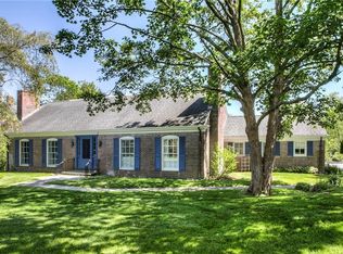 106 Harrison Ave, Newport, RI 02840