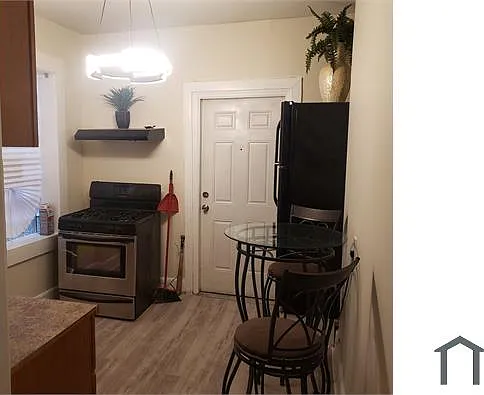 9730 S Prairie Ave #1R — Photo 3
