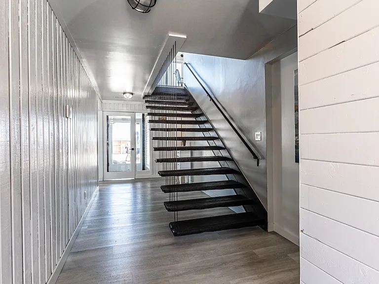 1455 Edwards Dr — Photo 12