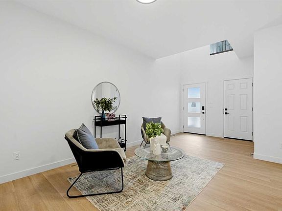3rd image of 147 S Homestead Cir NE