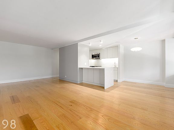 3rd image of 120 W 97th St APT 5J