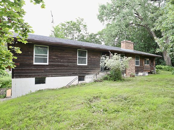 5th image of 1819 Pine St W