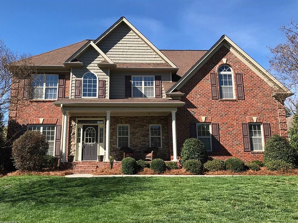 1st image of 272 Southern Woods Dr
