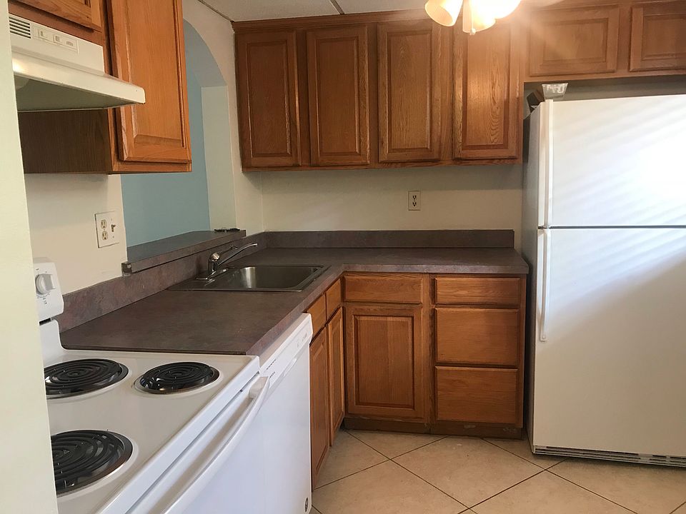 1st image of 8015 SW 107th Ave APT 304