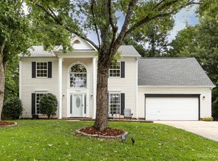 7023 Copeland Ct, Matthews, NC 28104