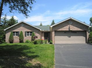 307 Maggies Rd, Clarks Summit, PA 18411