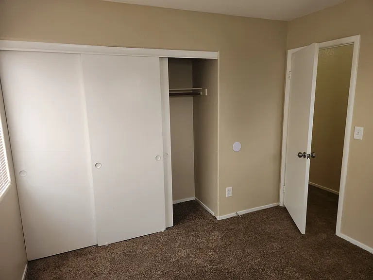 5724 Royal Castle Ln — Photo 18