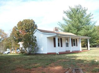 415 Long St, Eden, NC 27288