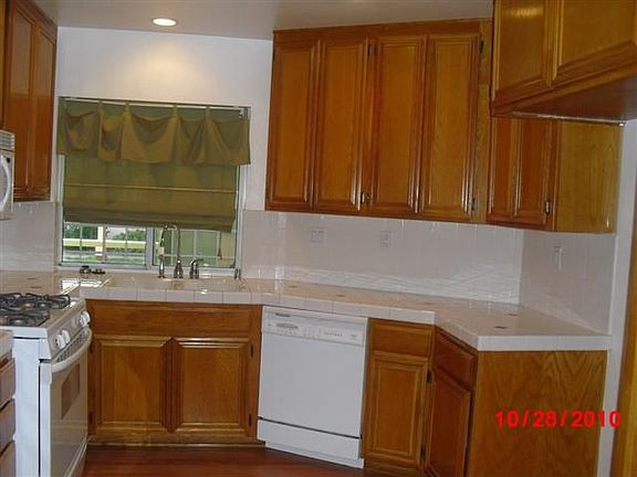 Cozy Kitchen