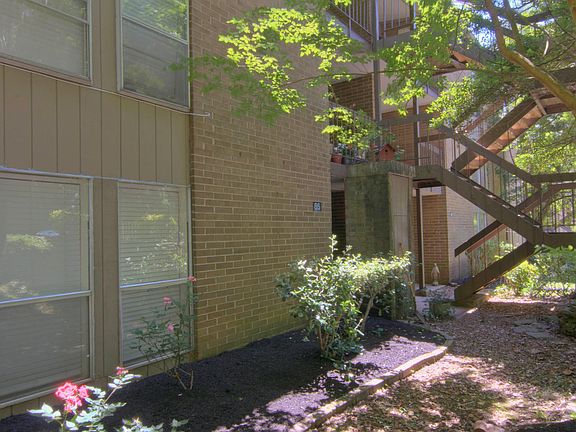 3rd image of 8500 Madrid Ct #85