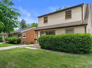 5049 N 55th St, Milwaukee, WI 53218