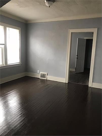 1st image of 12709 Ward Ave #1