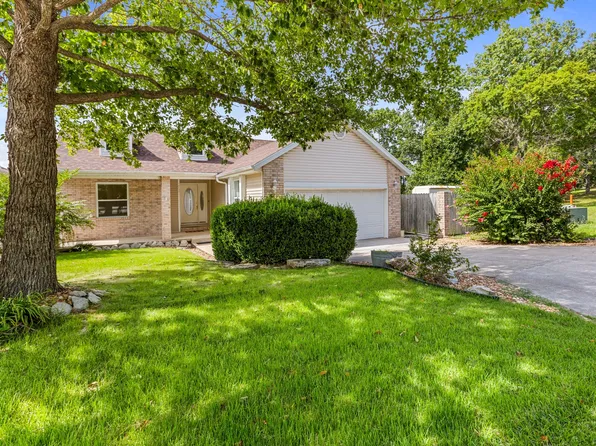 1663 Mule Barn Drive, Cape Fair, MO 65624
