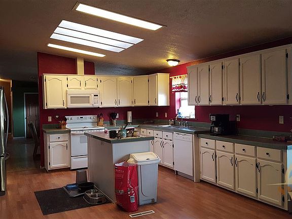2nd image of 213 Green Belt Dr