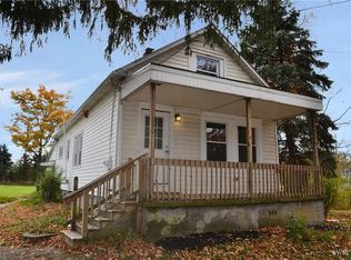 690 Bullis Rd, Elma, NY 14059