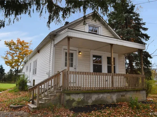 690 Bullis Rd, Elma, NY 14059