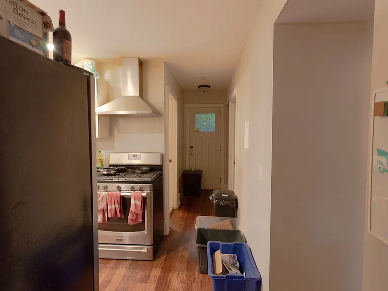 106-112 S Quarry St — Photo 154