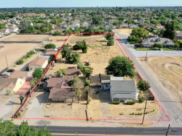 2410 River Rd, Modesto, CA 95351