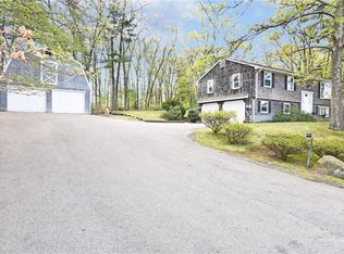 101 Fairview Ave, North Smithfield, RI 02896