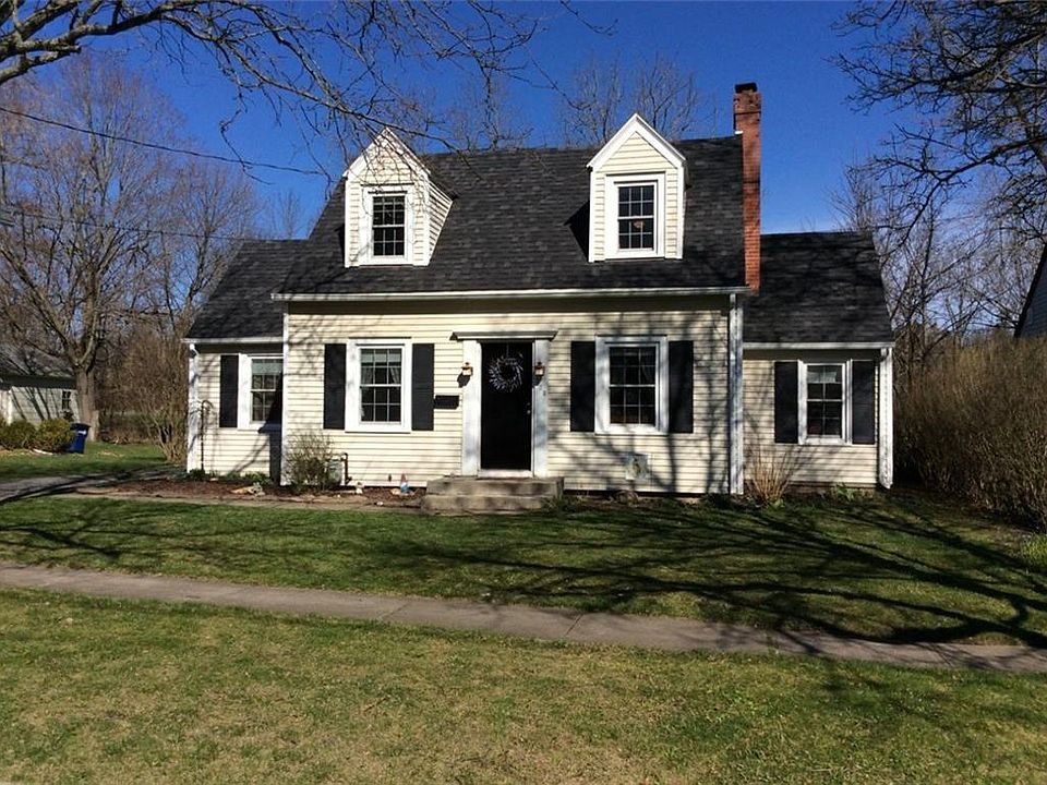 1st image of 228 W Gibson St