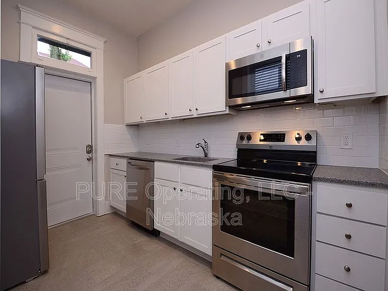 2967 Harris St #1 — Photo 4