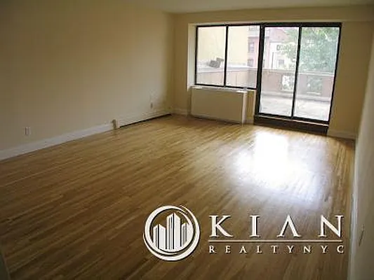 Rented by Kian Realty | media 18