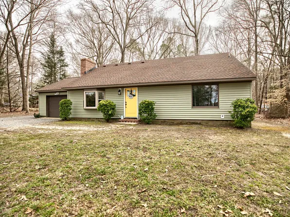 3580 Woodstock Rd, Gloucester, VA 23061