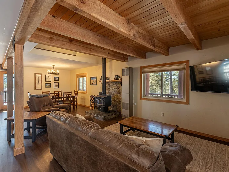 1810 Shenandoah Dr — Photo 6