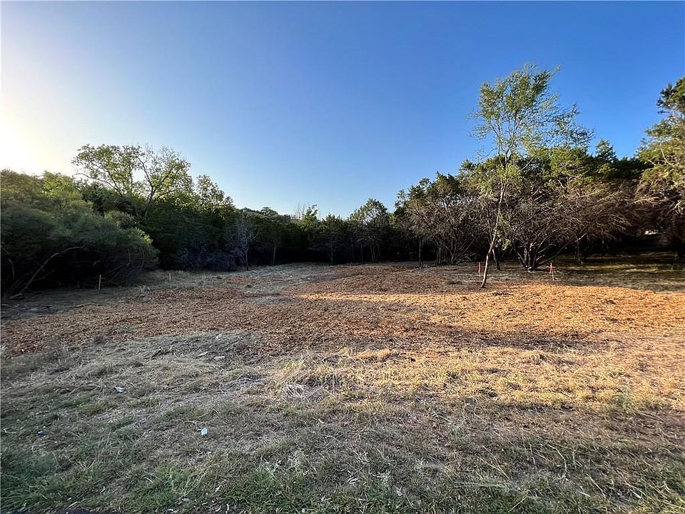 1st image of 20614 Highland Lake Dr