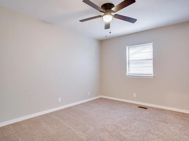5609 Arrowhead Dr — Photo 20