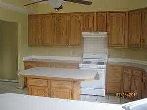 3rd image of 1090 Blue Heron Dr